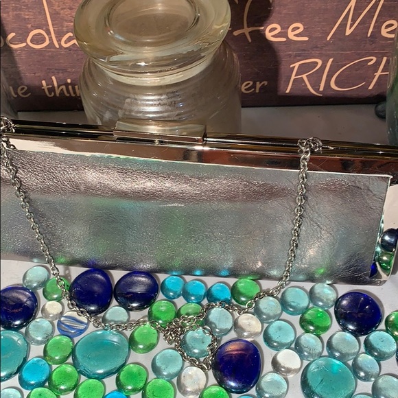 Calvin Klein Elegant Clutch Bag - Picture 2 of 8